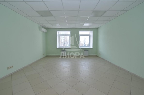 
   Сдам помещение свободного назначения, 790 м², Кемеровская ул, 78А

. Фото 9.