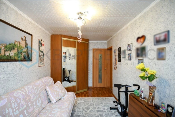 
   Продам 2-комнатную, 42.3 м², 1 Мая ул, 18

. Фото 9.