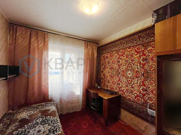 
   Продам 3-комнатную, 49.2 м², Лукашевича ул, 15

. Фото 5.