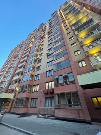 
   Продам 1-комнатную, 38.8 м², Чернышевского ул, 2/3

. Фото 2.