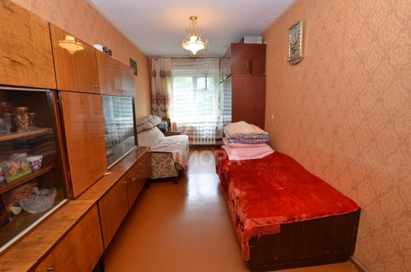 
   Продам 2-комнатную, 46.2 м², Глинки ул, 1 А

. Фото 5.