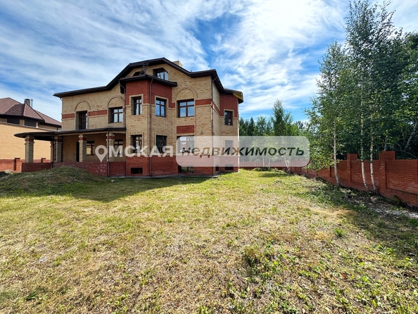 
   Продам коттедж, 787 м², Омск

. Фото 12.