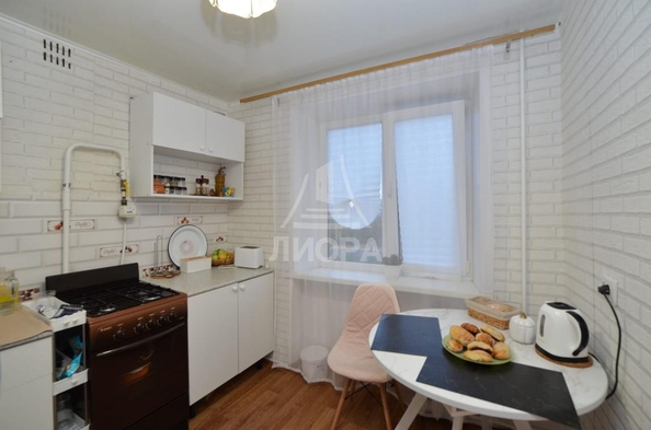 
   Продам 1-комнатную, 32.4 м², Багратиона ул, 12

. Фото 5.