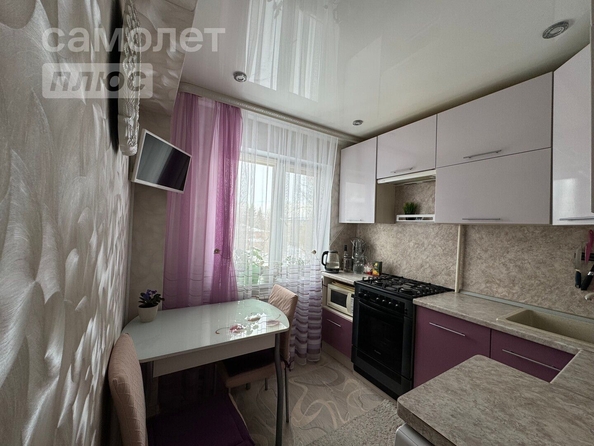 
   Продам 3-комнатную, 56.4 м², Петра Осминина ул, 14

. Фото 8.