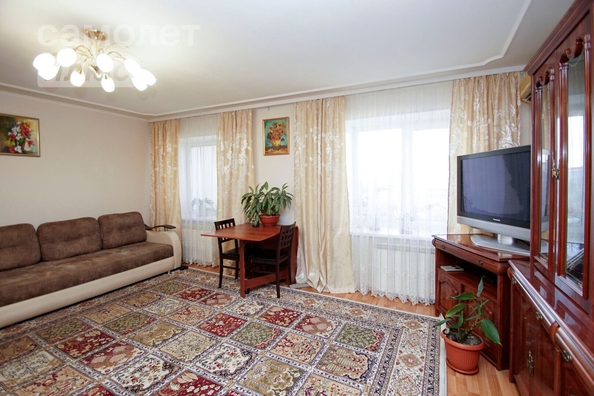 
   Продам 3-комнатную, 75.2 м², Масленникова ул, 62

. Фото 3.