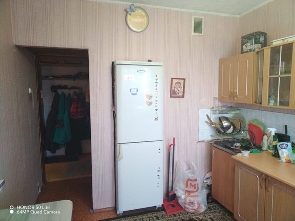 
   Продам 3-комнатную, 63 м², Березовая ул, 14

. Фото 2.