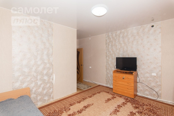 
   Продам 3-комнатную, 90 м², Красный Маяк ул, 13

. Фото 1.