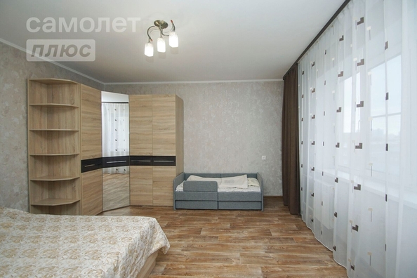 
   Продам 2-комнатную, 80.4 м², Красных Зорь ул, 148

. Фото 8.