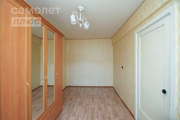 
   Продам 3-комнатную, 58.7 м², Федора Крылова ул, 4

. Фото 3.