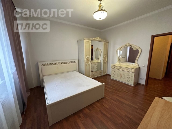 
   Продам 3-комнатную, 67.7 м², Кемеровская ул, 24

. Фото 8.