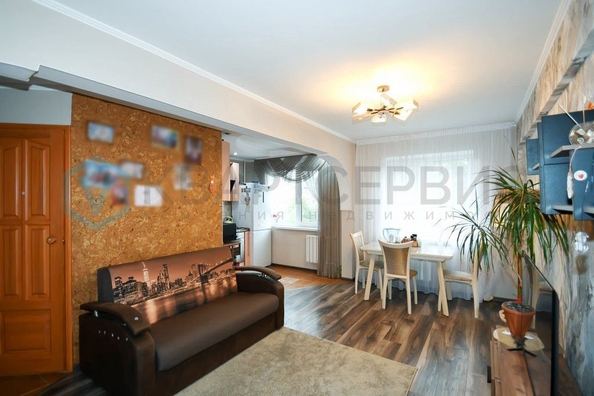 
   Продам 3-комнатную, 61 м², Ватутина ул, 2

. Фото 2.