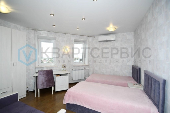 
   Продам 3-комнатную, 97.5 м², Масленникова ул, 203/1

. Фото 4.