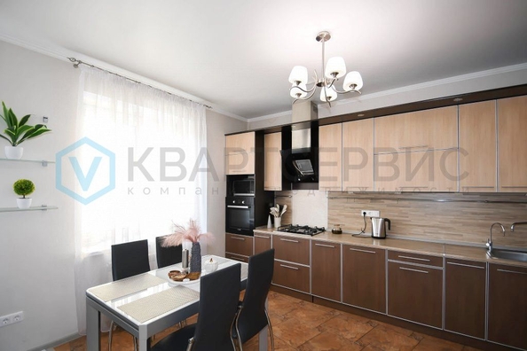 
   Продам 2-комнатную, 93.9 м², Шукшина ул, 9

. Фото 6.