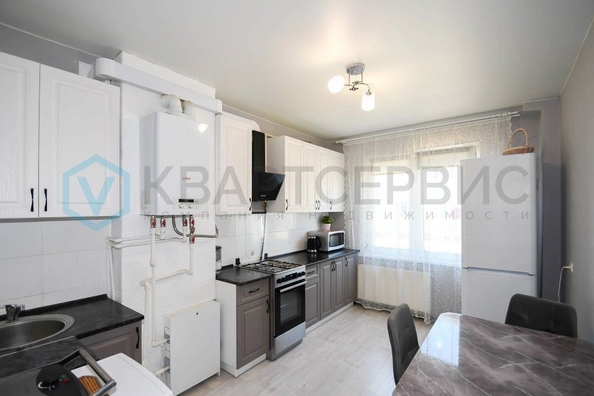 
   Продам 2-комнатную, 60.2 м², Верхнеднепровская ул, 265к4

. Фото 10.