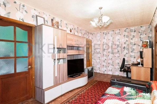 
   Продам 2-комнатную, 40.7 м², Масленникова ул, 241

. Фото 7.