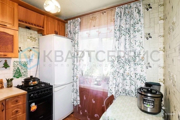 
   Продам 2-комнатную, 40.7 м², Масленникова ул, 241

. Фото 9.