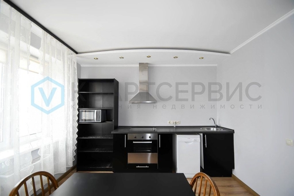 
   Продам 2-комнатную, 61.7 м², Архитекторов б-р, 4

. Фото 6.