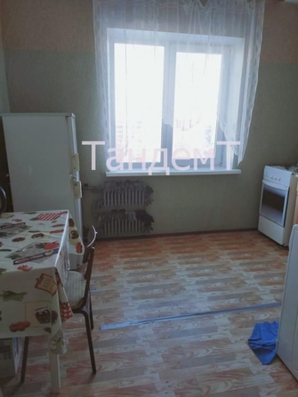 
   Продам 1-комнатную, 37 м², Малиновского ул, 14к1

. Фото 2.