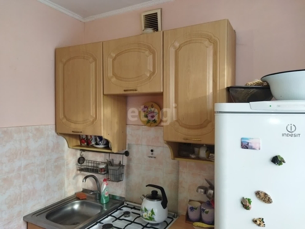 
   Продам 3-комнатную, 58.4 м², Революционная ул, 13

. Фото 3.