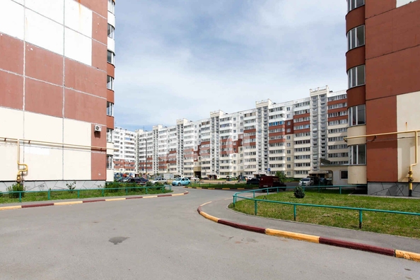 
   Продам 3-комнатную, 74.5 м², Завертяева ул, 18к1

. Фото 4.