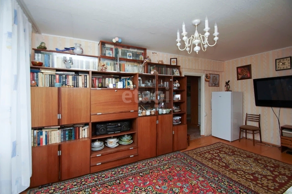 
   Продам 4-комнатную, 60.3 м², 

. Фото 7.