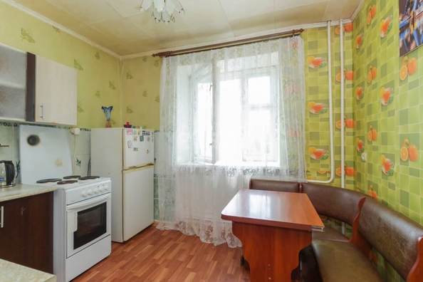 
   Продам 1-комнатную, 35.3 м², Круговая ул, 6Б

. Фото 2.