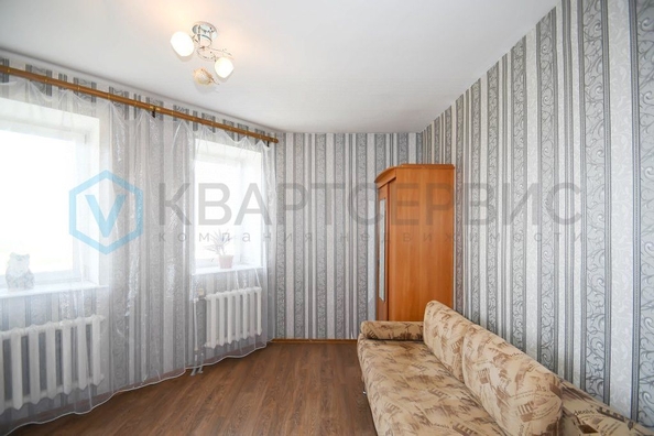 
   Продам 3-комнатную, 96 м², Линия 9-я ул, 193

. Фото 2.