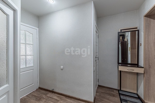 
   Продам 2-комнатную, 40 м², 20 Партсъезда ул, 46

. Фото 2.