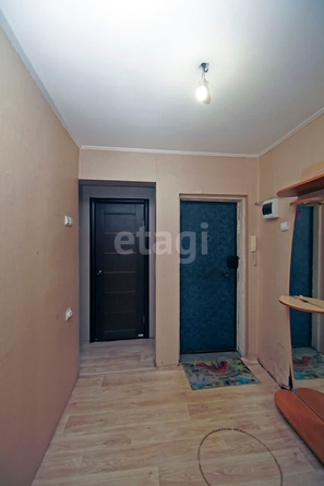 
   Продам 2-комнатную, 41 м², Амурская 21-я ул, 4

. Фото 2.