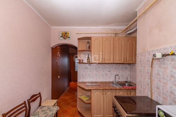 
   Продам 2-комнатную, 49.5 м², Кемеровская ул, 2

. Фото 1.