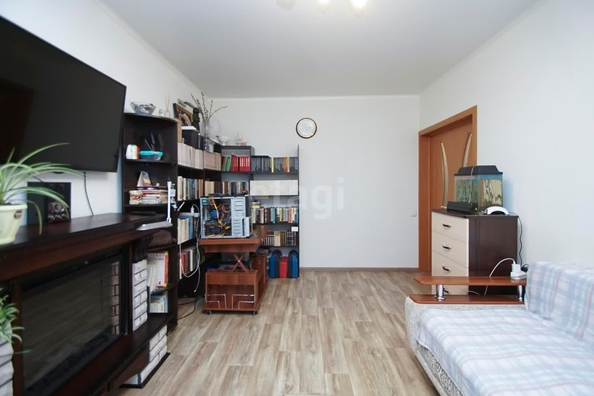 
   Продам 2-комнатную, 49 м², Красных Зорь ул, 150

. Фото 7.