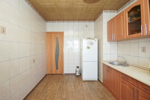 
   Продам 3-комнатную, 63.5 м², Куйбышева ул, 27/5

. Фото 3.