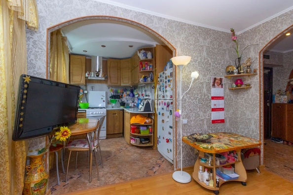 
   Продам 2-комнатную, 50.8 м², Бетховена пер, 23

. Фото 2.