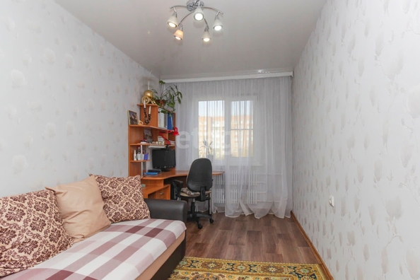 
   Продам 3-комнатную, 59 м², Комкова ул, 1Б

. Фото 3.