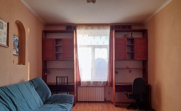 
   Продам 3-комнатную, 79.6 м², Серова ул, 13

. Фото 1.