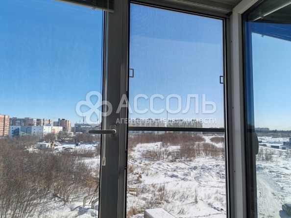 
   Продам 3-комнатную, 77 м², Сергея Тюленина ул, 14

. Фото 2.