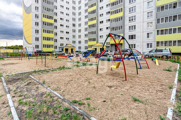 
   Продам 3-комнатную, 86 м², Малиновского ул, 23к2

. Фото 5.