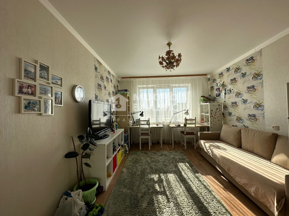 
   Продам 4-комнатную, 83 м², Омская ул, 160

. Фото 9.