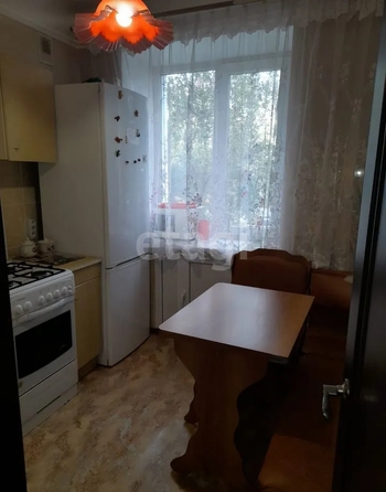 
   Продам 2-комнатную, 40.7 м², Иртышская Набережная ул, 18

. Фото 2.