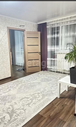 
   Продам 3-комнатную, 48 м², Революционная ул, 11

. Фото 8.