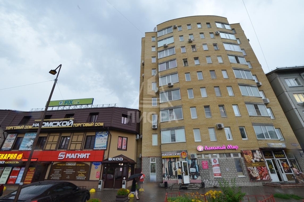 
   Продам 3-комнатную, 102.7 м², Омская ул, 107

. Фото 28.