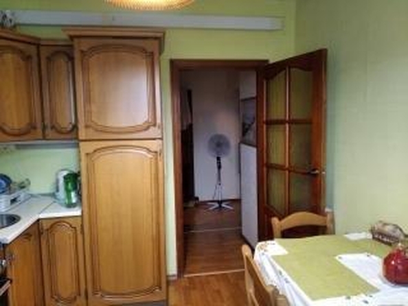 
   Продам 1-комнатную, 38 м², Иркутская ул, 3

. Фото 8.