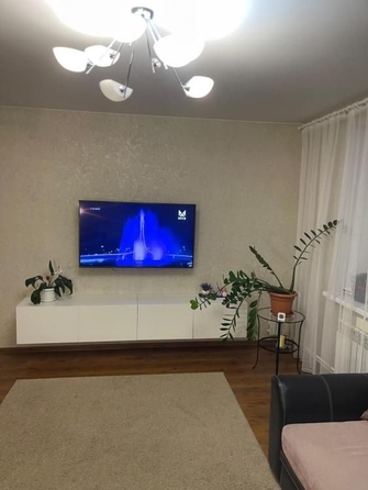 
   Продам 2-комнатную, 62 м², Бородина ул, 6к1

. Фото 1.