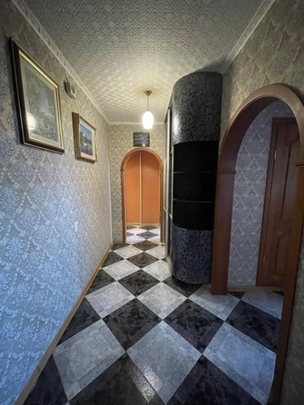 
   Продам 3-комнатную, 65.3 м², Гражданская ул, 1

. Фото 3.