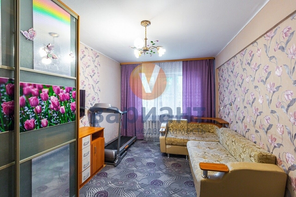 
   Продам 3-комнатную, 60 м², Фугенфирова ул, 11

. Фото 3.