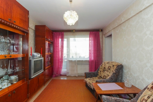 
   Продам 3-комнатную, 49.2 м², Взлетная ул, 3Б

. Фото 9.