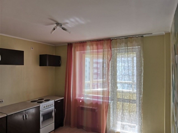 
   Продам 1-комнатную, 45 м², Конева ул, 8к1

. Фото 9.