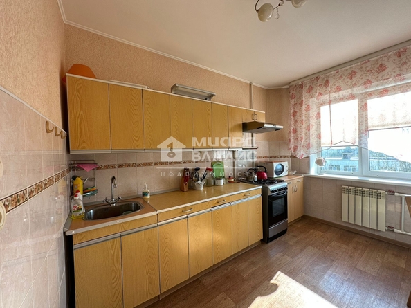 
   Продам 4-комнатную, 83 м², Омская ул, 160

. Фото 3.