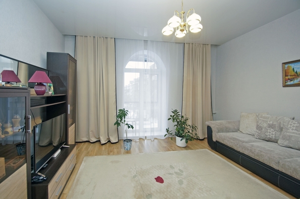 
   Продам 3-комнатную, 75 м², Пушкина ул, 136

. Фото 4.