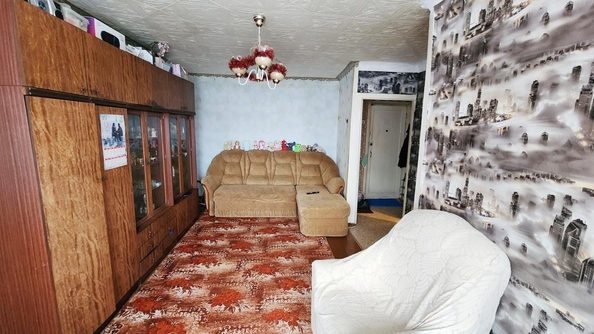 
   Продам 2-комнатную, 43 м², Нефтезаводская ул, 23

. Фото 2.